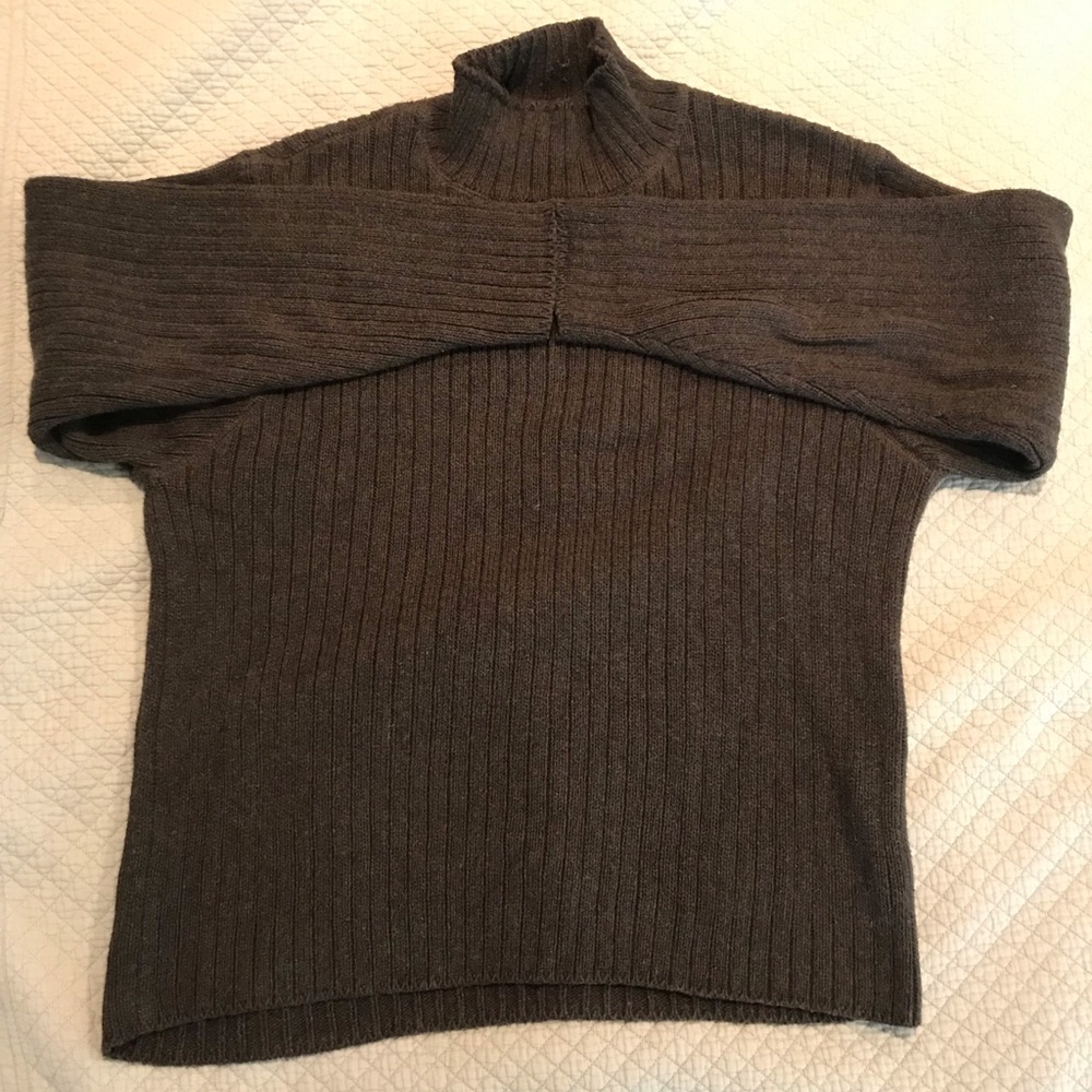 Eddie Bauer 100% cotton turtle neck sweater